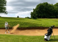 Vanaways Supports Holman Charity Golf Day in Aid of United Way UK